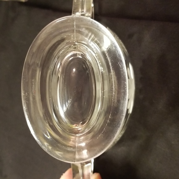 Vintage Heisey Etched glass sugar and cream set - Picture 11 of 15